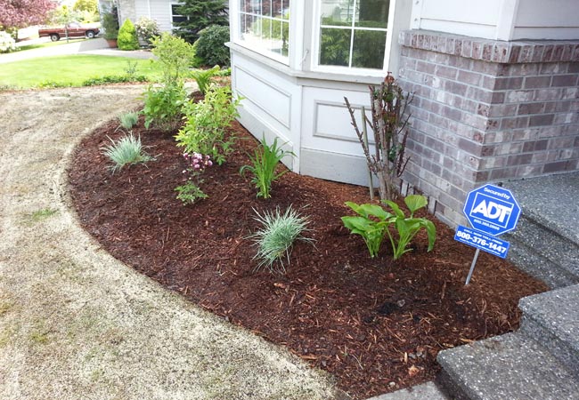 Mulching & Bed Care in Lakeville